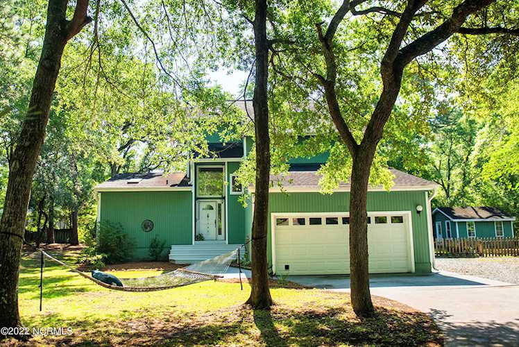 909 Cobia Lane Wilmington, NC 28409