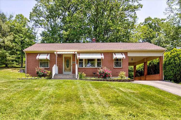 38 Dale Troutville, VA 24175