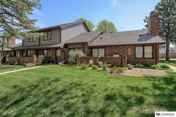 1038 Rockhurst Dr Lincoln, NE 68510