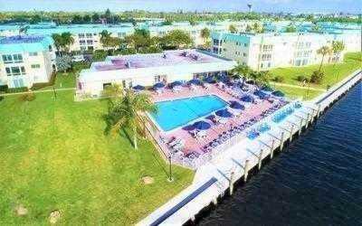 16 Colonial Club Drive #101 Boynton Beach, FL 33435