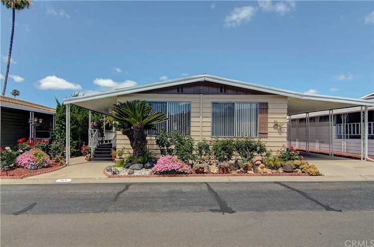24921 Muirlands Blvd #163 Lake Forest, CA 92630 | MLS OC22081187 Photo 1
