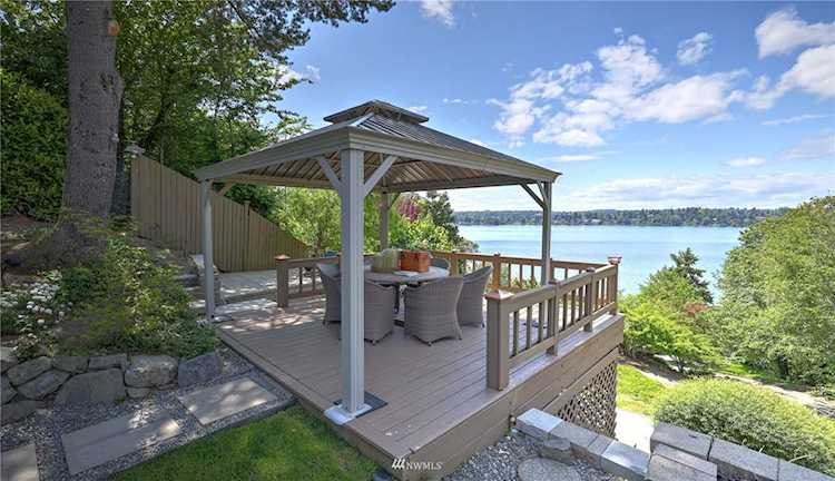 7321 W Mercer Way Mercer Island, WA 98040