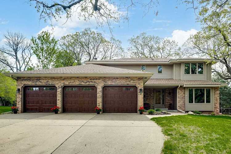 12265 Hummingbird Street NW Coon Rapids, MN 55448