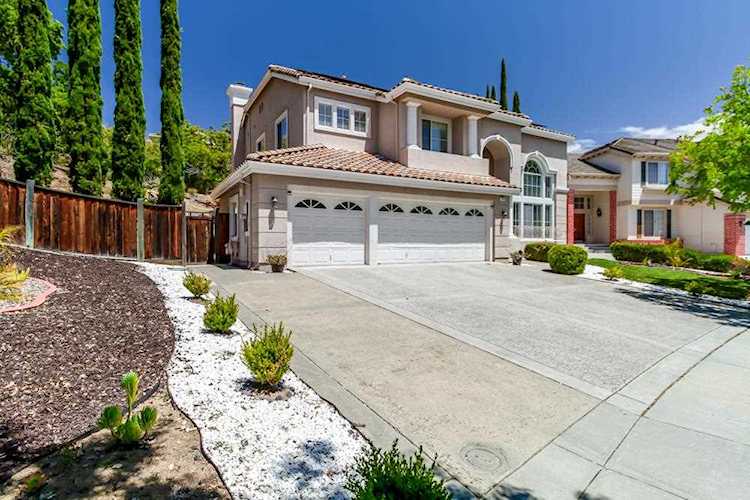 6588 Pfeiffer Ranch Road San Jose, CA 95120