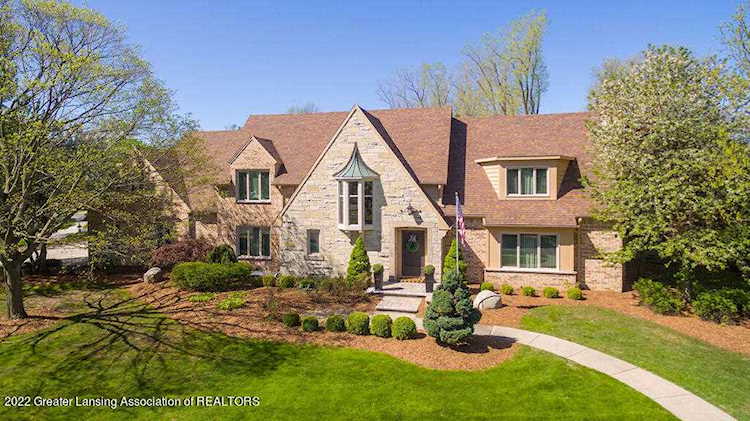 1355 Dennison Rd East Lansing, MI 48823