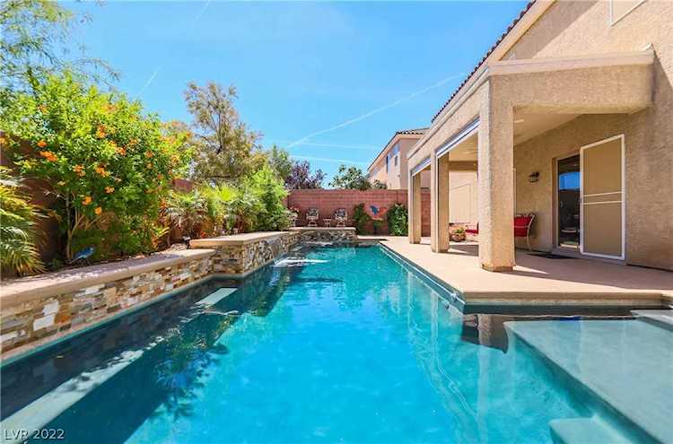 99 Voltaire Ave Henderson, NV 89002