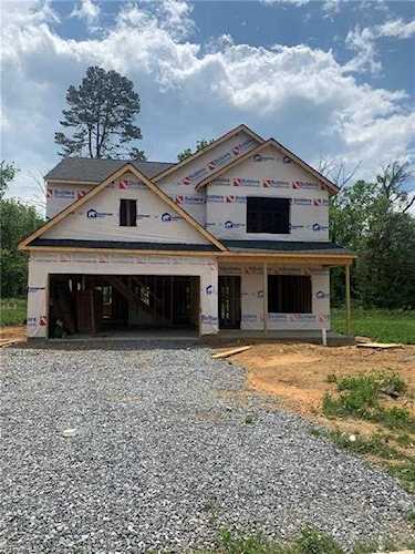 3244 Alyssa Way High Point, NC 27265