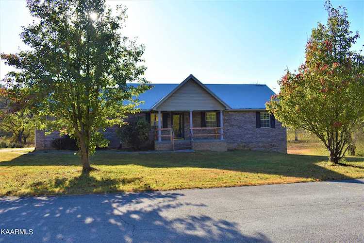 409 Ridgedale Dr Strawberry Plains, TN 37871