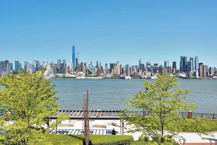 1000 Avenue At Port Imperial #309 Weehawken, NJ 07086
