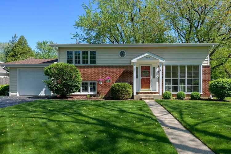 418 Northshore Dr Mundelein, IL 60060