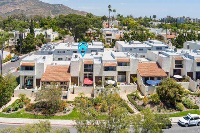7436 Caminito Carlotta San Diego, CA 92120