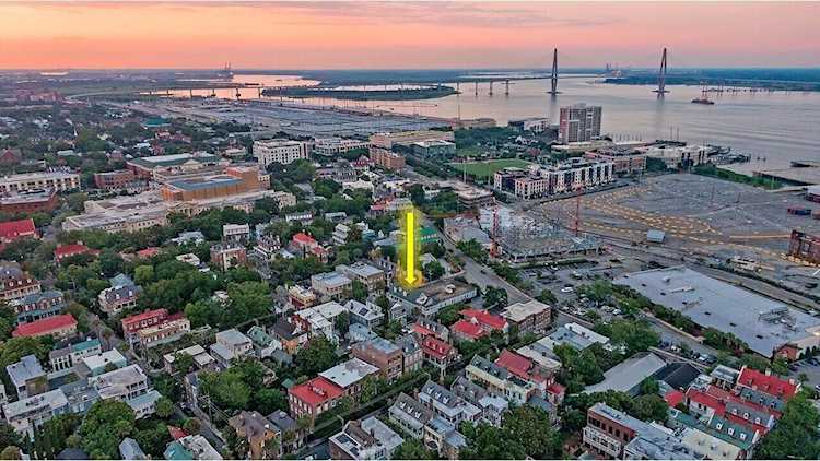 Home For Sale in Charleston Charleston. 29 Society St.| Matt O’Neill Real Estate Photo 1