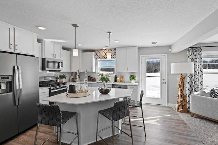 2164 Heron Court Lino Lakes, MN 55038