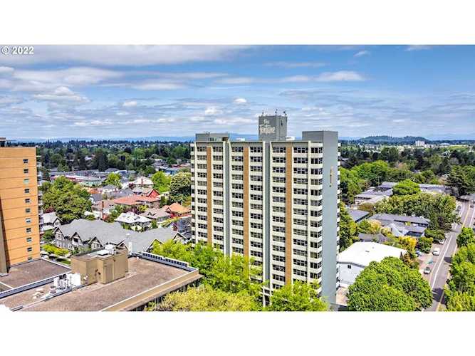 1220 NE 17th Ave #4E Portland, OR 97232