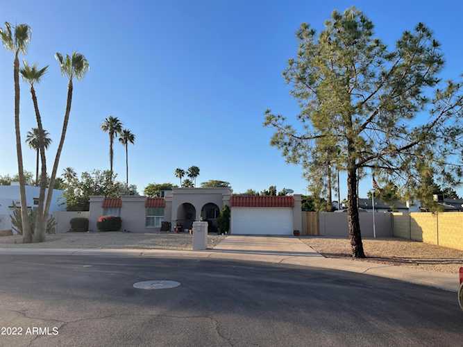 5318 E Ludlow Drive Scottsdale, AZ 85254
