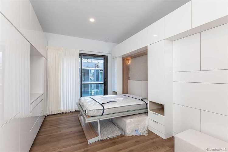 987 Queen Street #723 Honolulu, HI 96814 | MLS 202210084 Photo 1