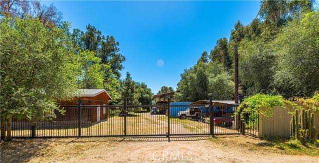 26974 North Broadway Escondido, CA 92026