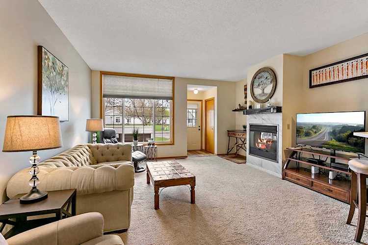 1979 N Ruby Court #5 Eagan, MN 55122 | MLS 6176287 Photo 1