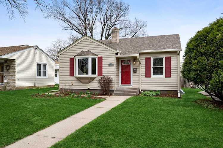 2713 Vernon Avenue S Saint Louis Park, MN 55416