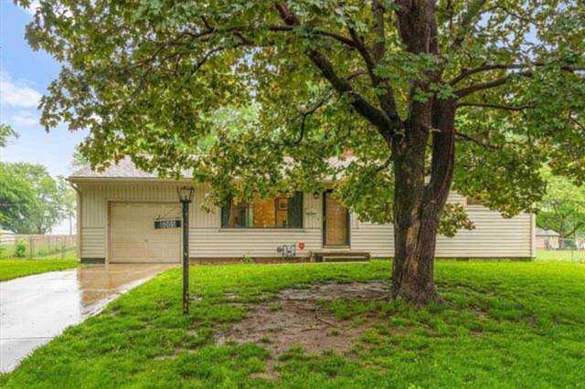 6005 Englewood Ave Raytown, MO 64133