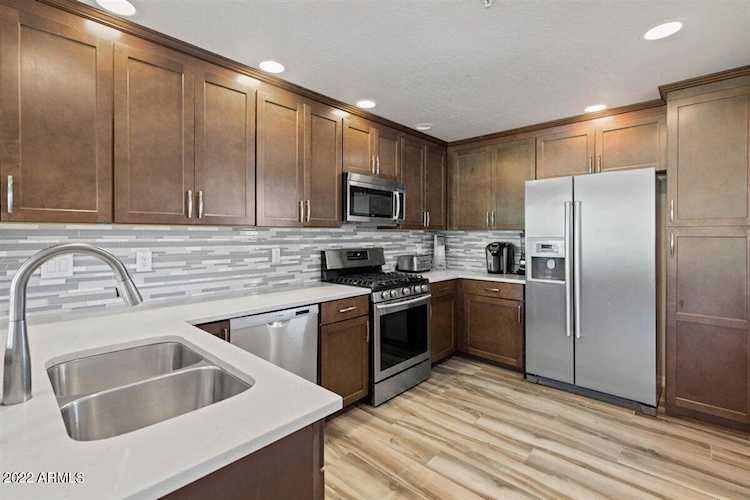 20121 N 76th Street #2047 Scottsdale, AZ 85255