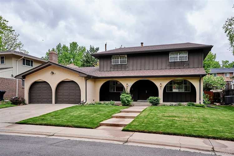 3065 S Willow St Denver, CO 80231
