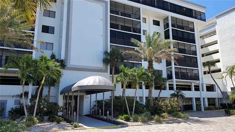 1102 Benjamin Franklin Dr #414 Sarasota, FL 34236