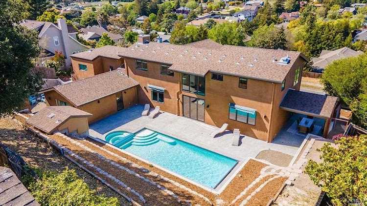 771 El Paseo Drive Petaluma, CA 94952