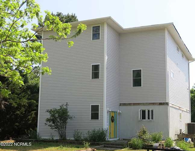 510 Hickory Point Road Hampstead, NC 28443
