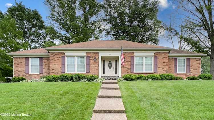 4401 Windy Oaks Rd Louisville, KY 40241