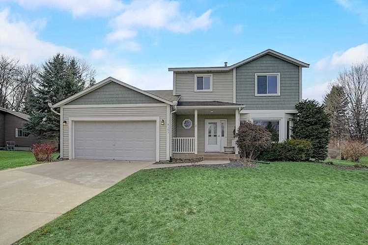 9197 Andrea Drive Woodbury, MN 55125