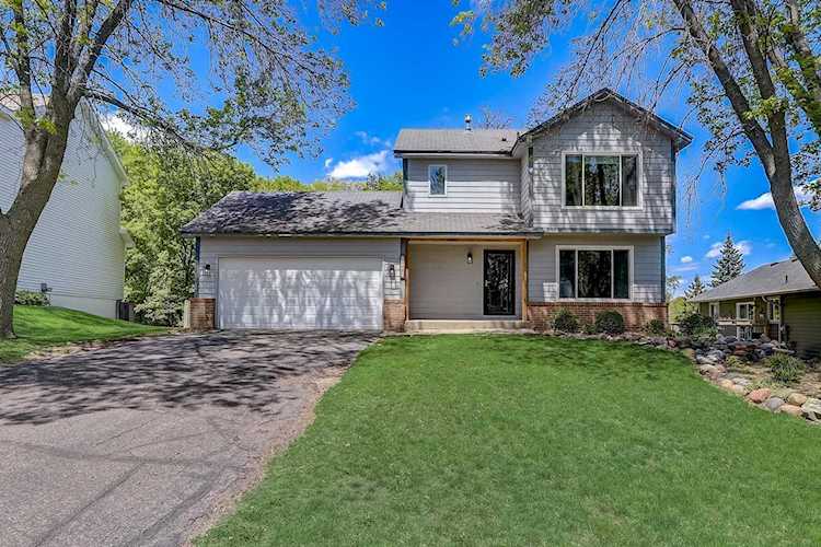10521 166th Street W Lakeville, MN 55044