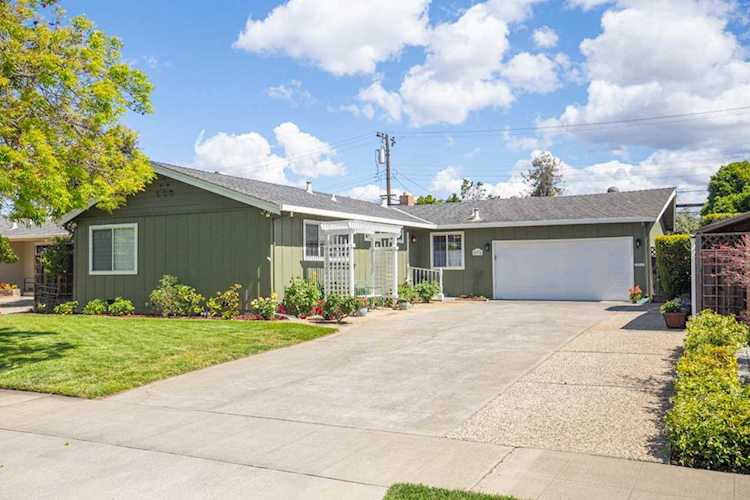 1774 Oakwood Avenue San Jose, CA 95124