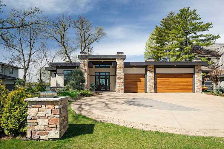 4370 Manitou Road Tonka Bay, MN 55331