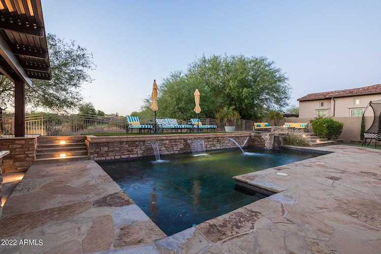 8256 E Wingspan Way Scottsdale, AZ 85255