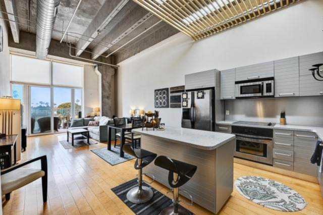 550 Seagaze Drive #18 Oceanside, CA 92054