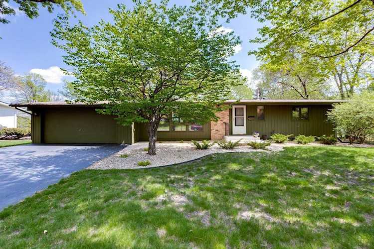 2450 Valders Avenue N Golden Valley, MN 55427