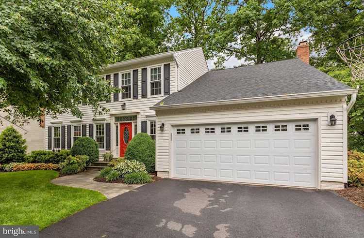 6214 Springstone Place Clifton, VA 20124