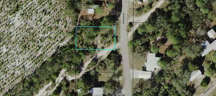 162 Alabama St Lanark Village, FL 32328