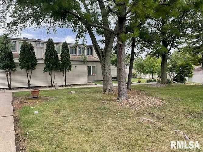 6831 N Frostwood Parkway Peoria, IL 61615
