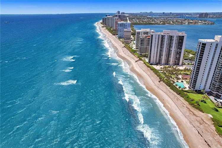 5420 N Ocean Dr #PH1 Riviera Beach, FL 33404
