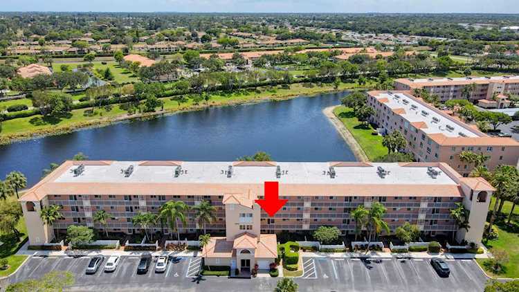 5810 Crystal Shores Drive #205 Boynton Beach, FL 33437