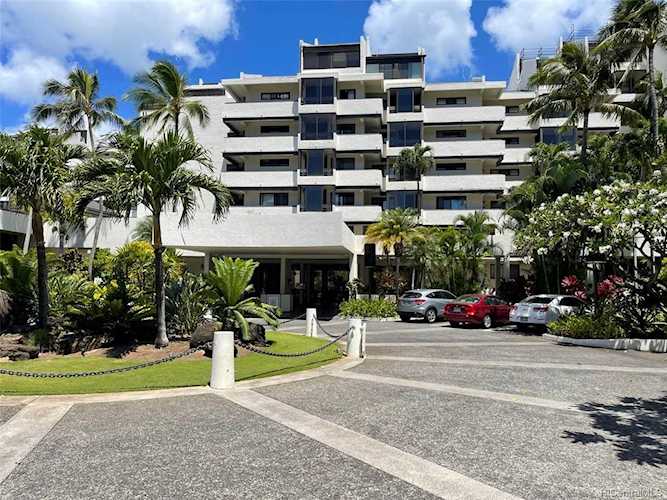 500 Lunalilo Home Road #22J condo for sale in Honolulu, HI 202210428 - Oahu Real Estate Photo 1