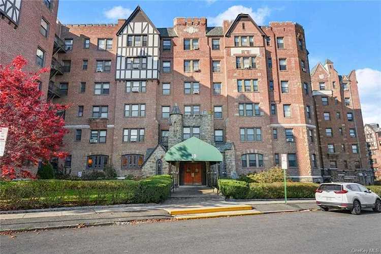 10 Nosband Avenue #5A White Plains, NY 10605