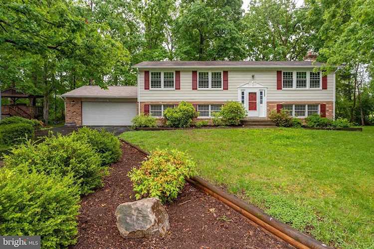 15825 Vista Dr Dumfries, VA 22025 | MLS VAPW2028632 Photo 1