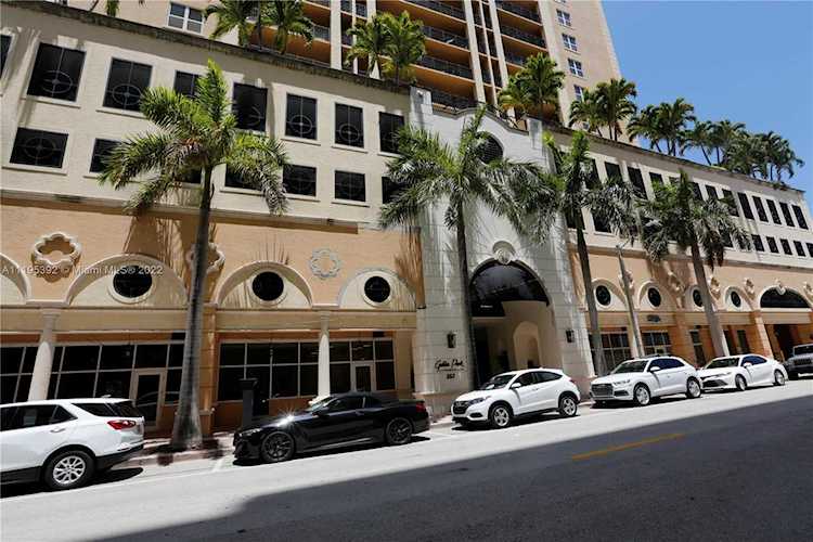 357 Almeria Ave #1506 Coral Gables, FL 33134