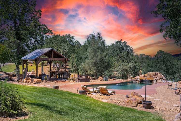 18260 Wildridge Rd Cottonwood, CA 96022