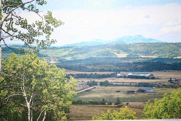 28255 Valley View Ln Steamboat Springs, CO 80487