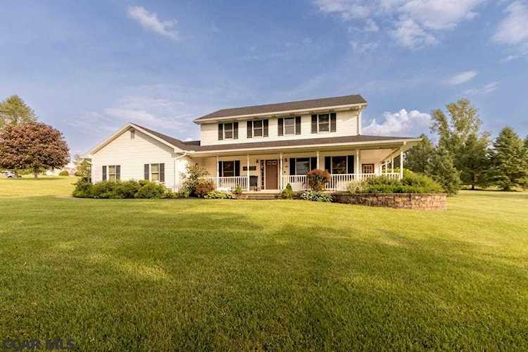 40 Shanelly Drive Port Matilda, PA 16870