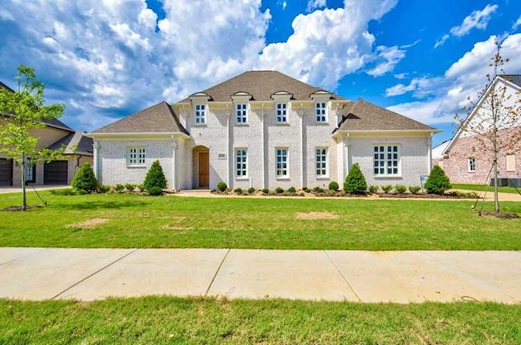 1244 Percheron Pass Collierville, TN 38017